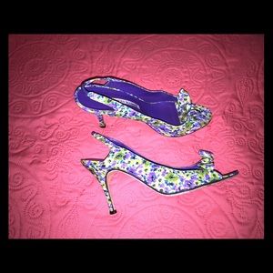 Oi Manolo!  Spring Hued Manolo Blahniks! 😘